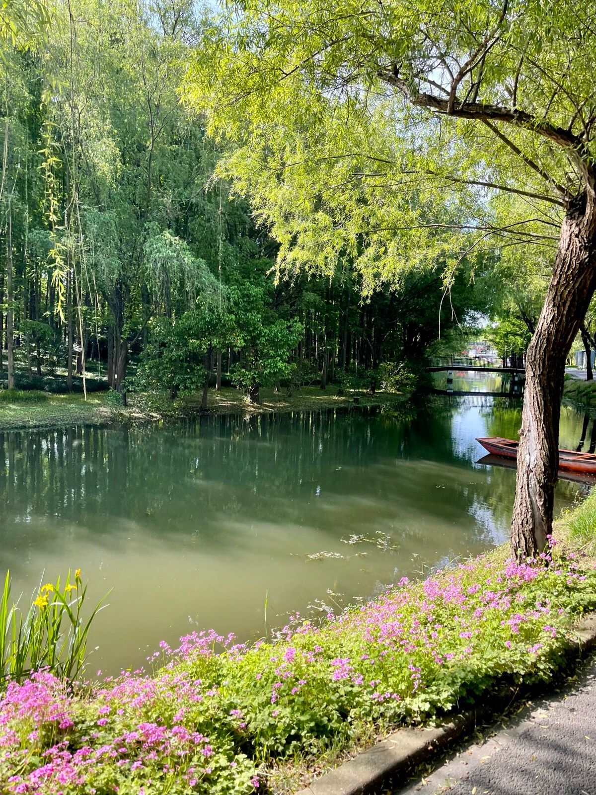 2VLLVSa2W_3LUcKTDOIsaABjmqTDiuDSDZ0KVfJ3y_o-1536x2048-1