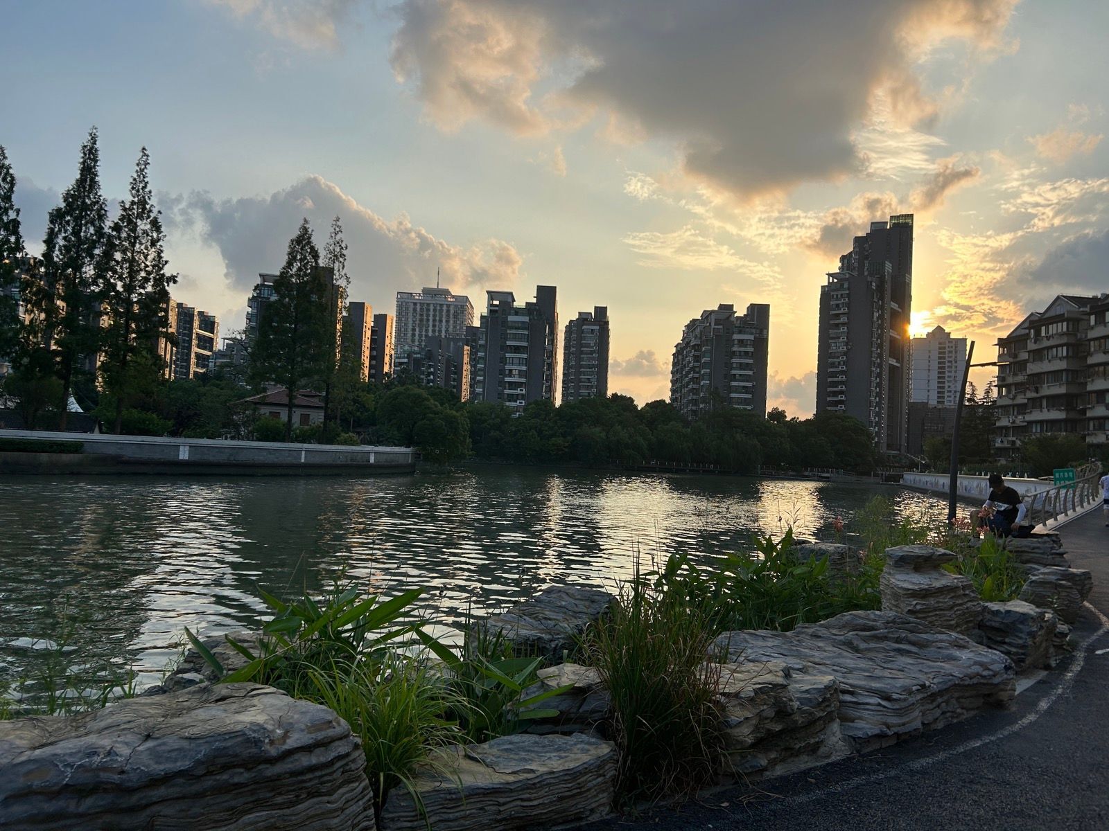 3umriqGWnShVaLCB4z7ReV28Qr7ZXV5Er_a5rXyrGx0-2048x1536