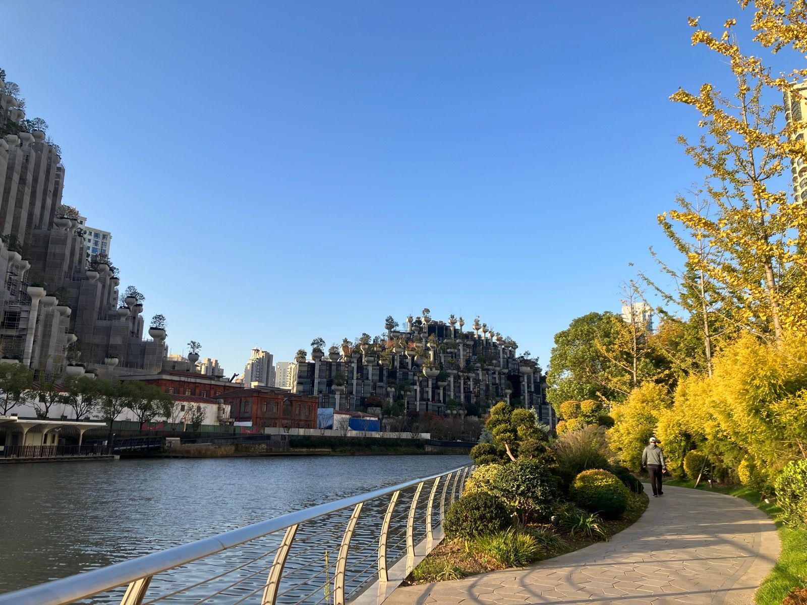 RIpVwibdmf-fowyPCDvMfgkavABwX6cYXQatwsfbQmg-2048x1536