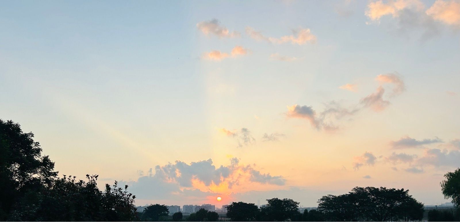 jWJrJxE6TmRJCa-iYsTGKWPNbVxHUY4BRezMeT16Jhg-2048x988